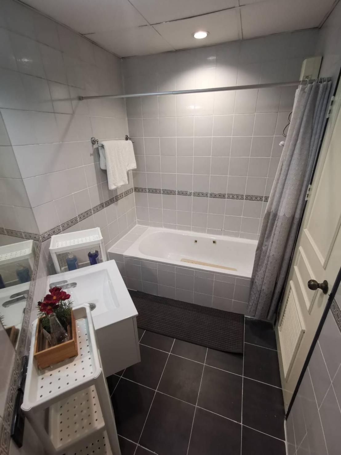 Cozy 1Br Walk To Bts And Airport Rail Link Close To Malls G7 Bangkok Exterior foto